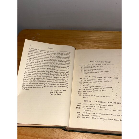 New Biology By Smallwood-Reveley-Bailey Hardcover 1948 Edition Science Book - Picture 12 of 16